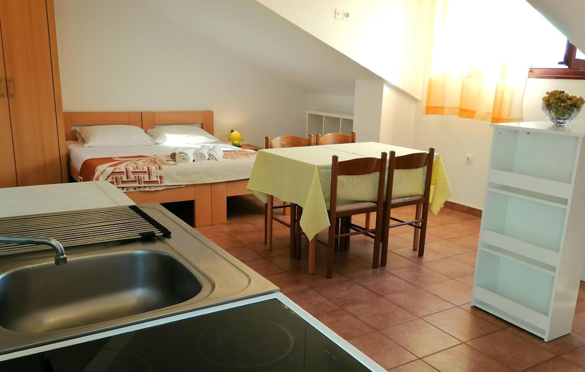 Mirjana F Apartaments Baška Exterior foto